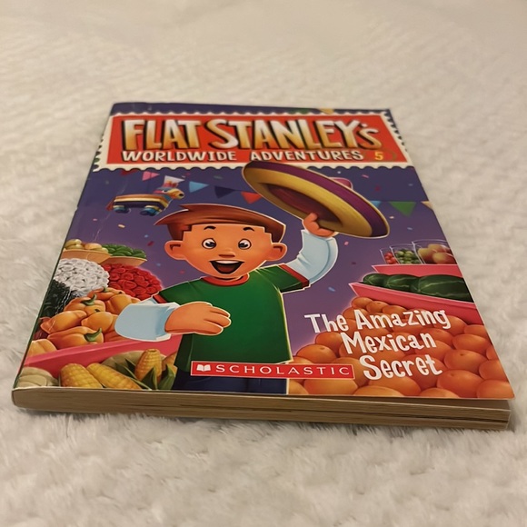 Flat Stanley’s Worldwide Adventures #5   The Amazing Mexican Secret - Picture 5 of 7